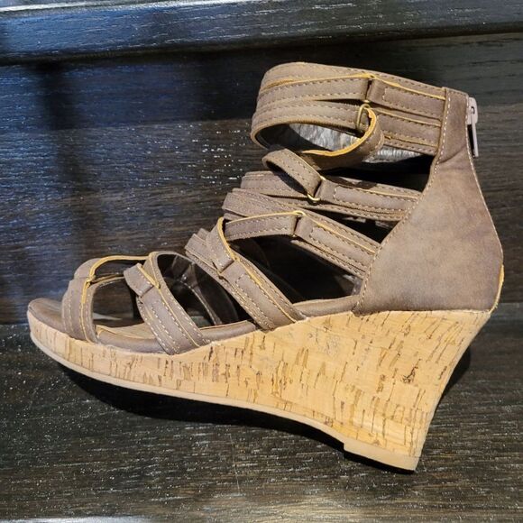 Vintage Y2K Brown Leather Platform Sandal Shoes Size: 38 / 8 US - Picture 2 of 6